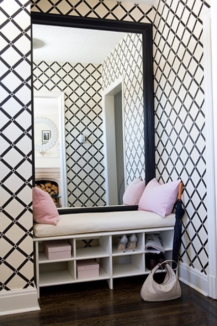 Chic And Cute Feminine Entryway Décor Ideas