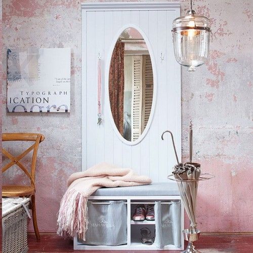 Chic And Cute Feminine Entryway Décor Ideas