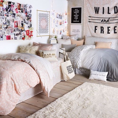 22 Chic And Inviting Shared Teen Girl Rooms Ideas - DigsDigs