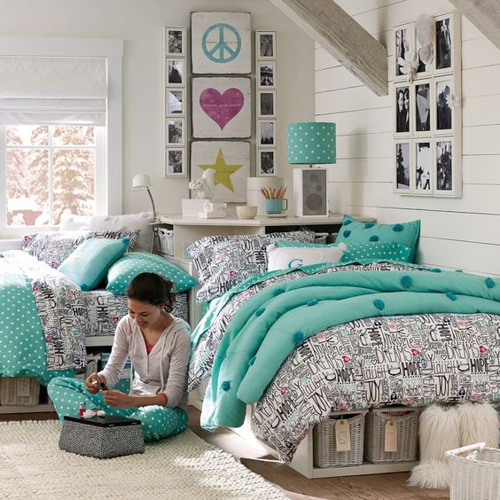 22 Chic And Inviting Shared Teen Girl Rooms Ideas - DigsDigs