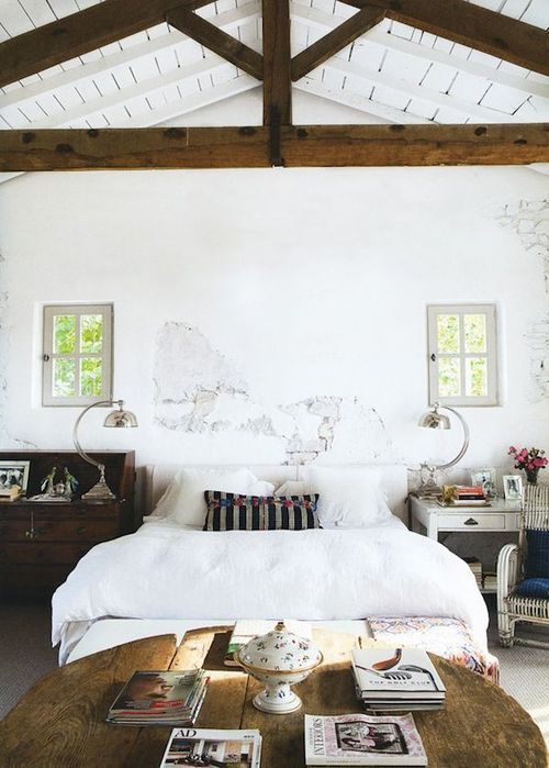 18 Times Exposed Ceiling Beams Made the Room - MYMOVE