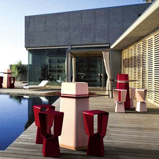 Chic Luminous Table For Perfect Outdoor Parties