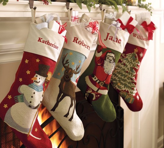 Holiday Decorating 2010 by Pottery Barn - DigsDigs