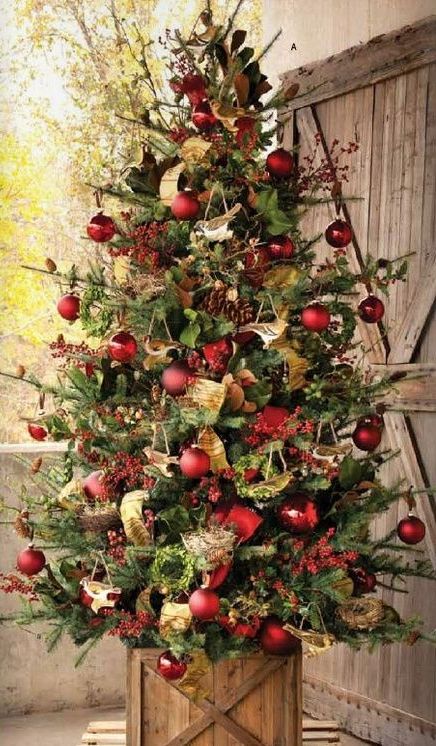 35 Christmas Decor Ideas In Traditional Red And Green Digsdigs