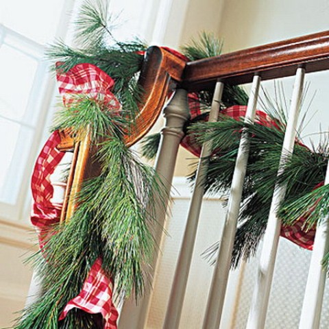 Christmas Stairs Decoration Ideas