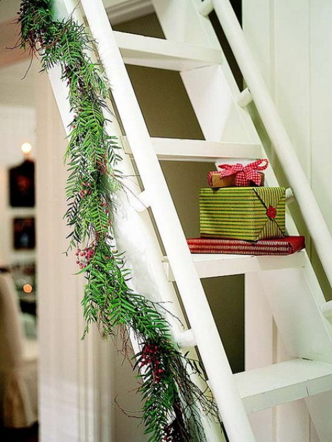 Christmas Stairs Decoration Ideas