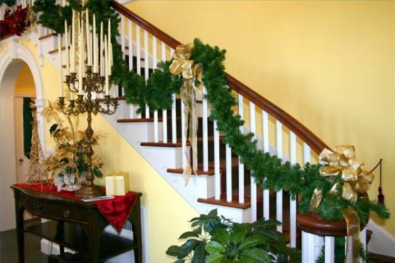 Christmas Stairs Decoration Ideas