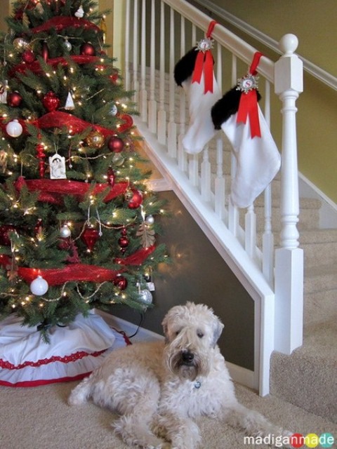 Christmas Stairs Decoration Ideas