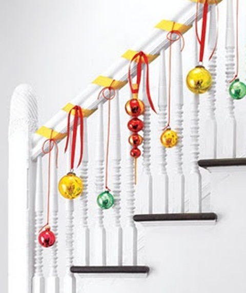 100 Awesome Christmas Stairs Decoration Ideas Digsdigs