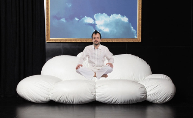 Cirrus Sofa That Will Take You To Heaven