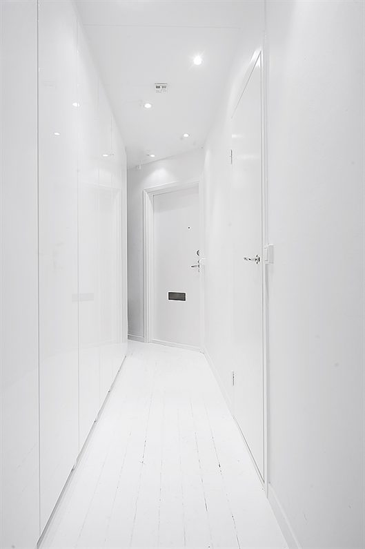 Clean White Small Apartment Interior Design