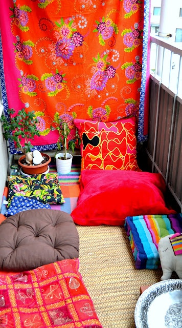 Colorful Boho Chic Balcony Decor Ideas