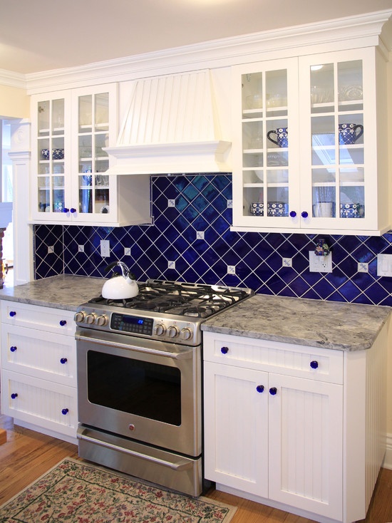 Pink And Navy Blue Color Scheme - Colors that Go with Navy Blue to Achieve a Lavish Feel