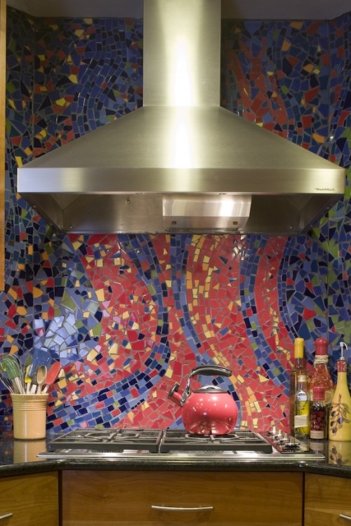 36 Colorful And Original Kitchen Backsplash Ideas - DigsDigs