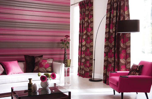 Colorful Living Room With Stripes Colorful Living Room With Stripes