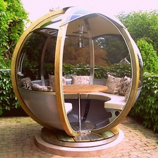 Comfortable Garden Spheres To Relax In