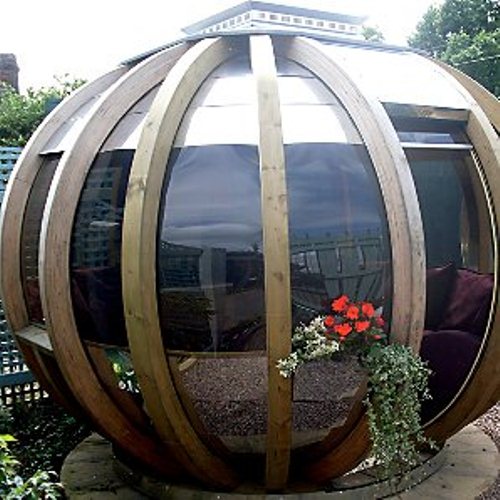 Comfortable Garden Spheres To Relax In