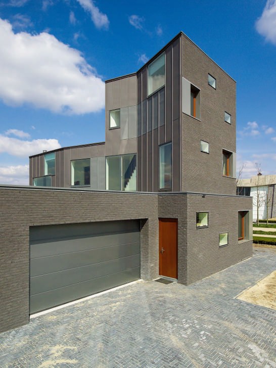 Contemporary Dutch House Design