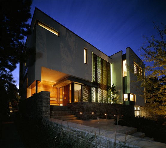 Contemporary Home With Modern Interior