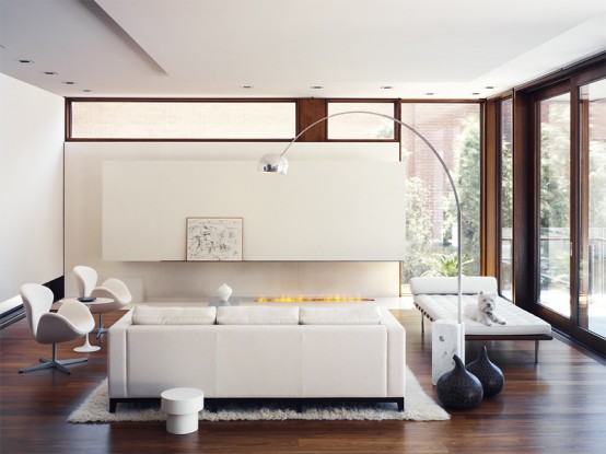 Contemporary Home With Modern Interior
