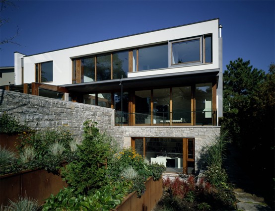 Contemporary Home With Modern Interior