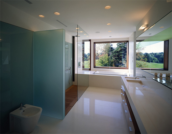 Contemporary Home With Modern Interior