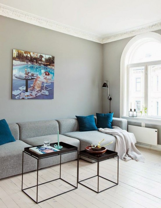 Contemporary Lively Apartment With Works Of Modern Art DigsDigs