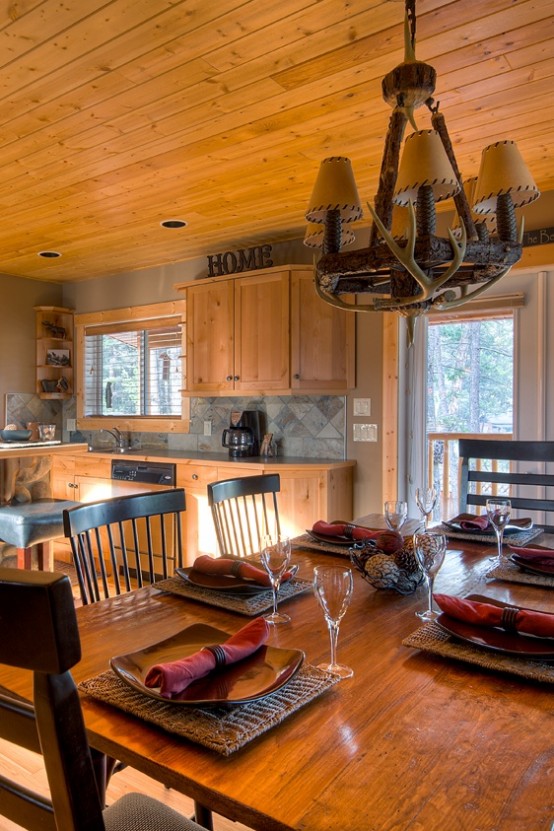 Convenient Chalet Dining Zones