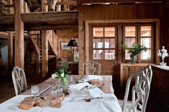 Convenient Chalet Dining Zones