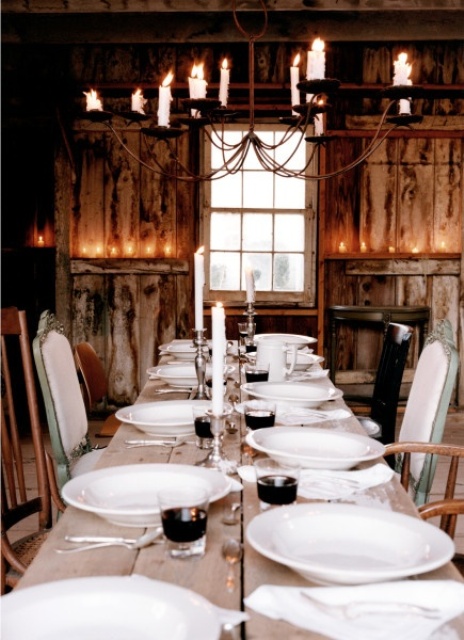 Convenient Chalet Dining Zones