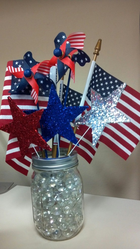 53 Cool 4th July Centerpieces In National Colors - DigsDigs