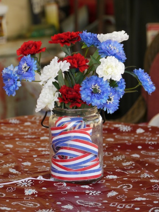 Cool 4th July Centerpieces In National Colors