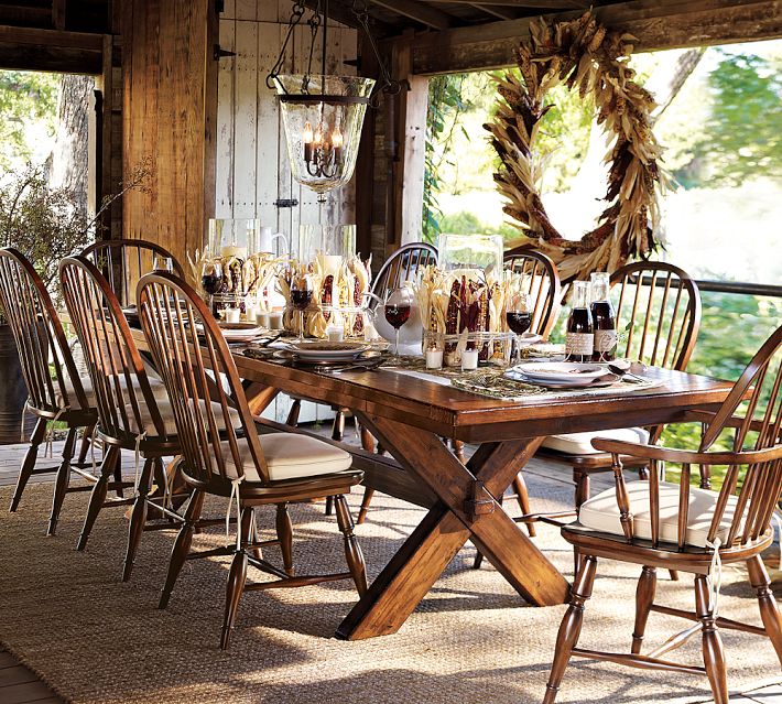 a corn husk and cob wedding is a stylish idea for decorating for a rustic Thanksgiving party like this one