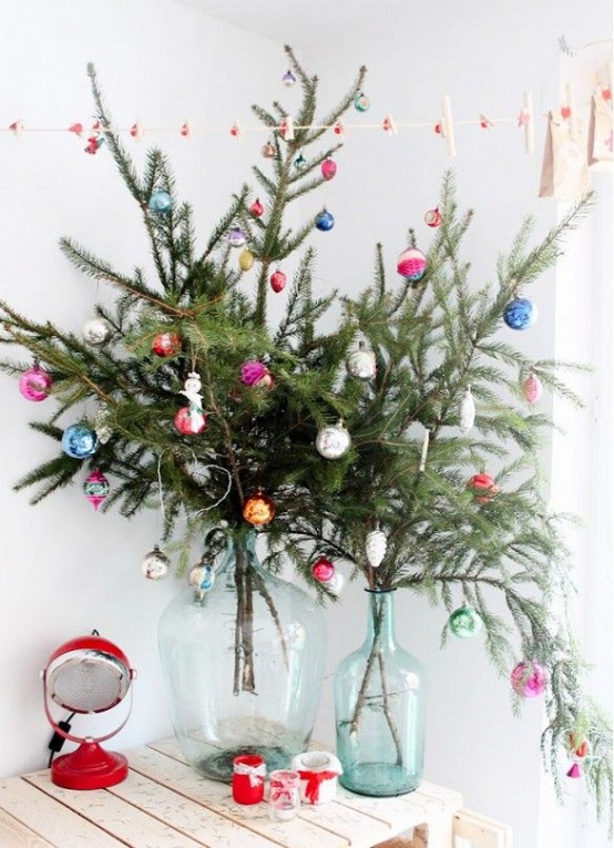 61 Cool And Fun Christmas Decor Ideas For Kidsโ Rooms DigsDigs Fun Christmas Decor