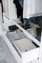 cool-and-smart-ideas-to-organize-your-closet-29