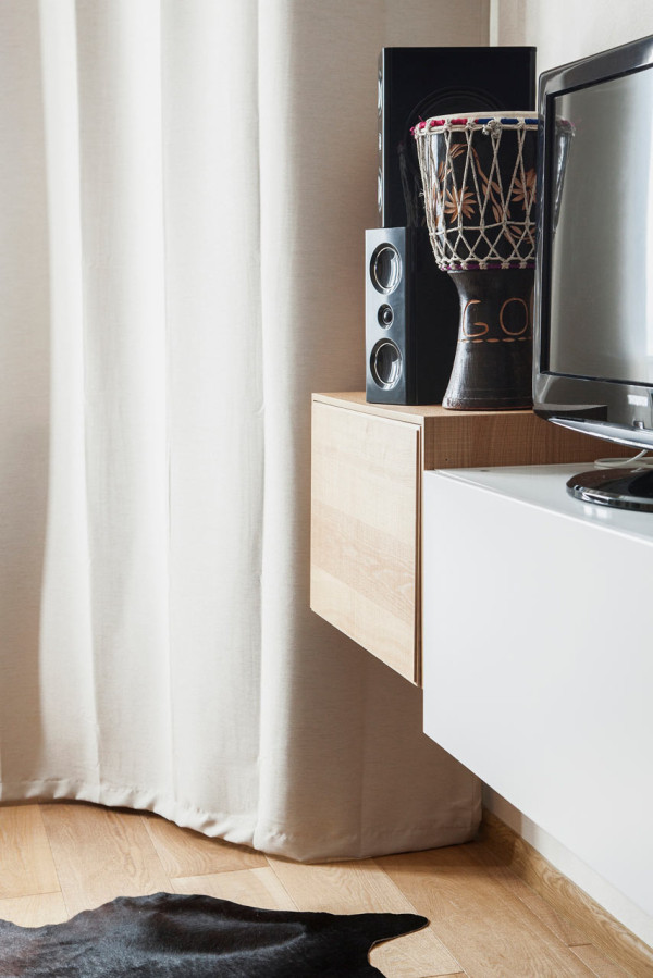 Cool Apartment With Interiors Inspired By Travels To Africa