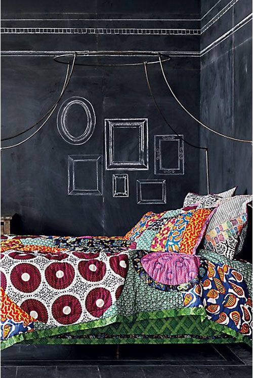 25 Cool Chalkboard Bedroom Décor Ideas To Rock - DigsDigs