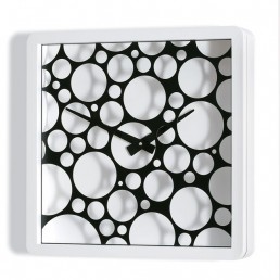 Layers Bubbles Clock