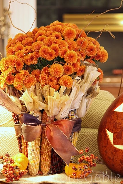 50 Cool Fall Flowers Décor Ideas For Your Home - DigsDigs