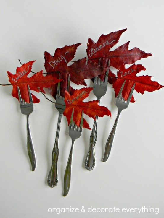 forks with fall leaves and names are a creative and bold idea for place cards and fall tablescapes
