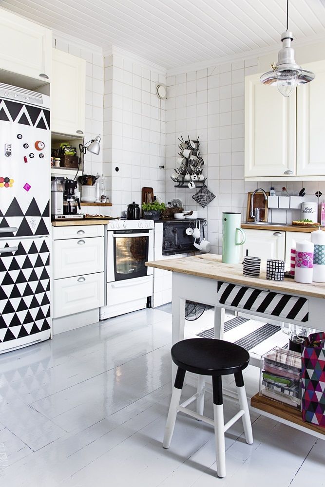 44 Cool Geometric Kitchen Décor Ideas To Rock DigsDigs