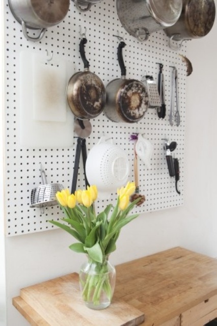 Cool Kitchen Pots And Lids Storage Ideas
