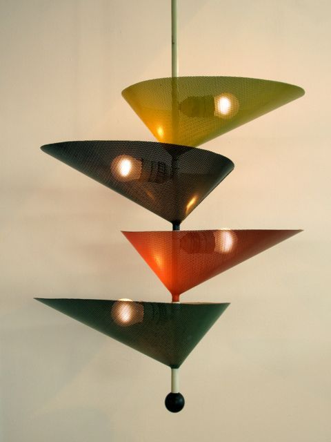 Cool Mid Century Lamps To Make An Accent