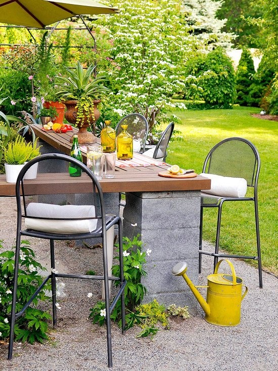 You can DIY a bar area by simply placing wood boards on cinder blocks.