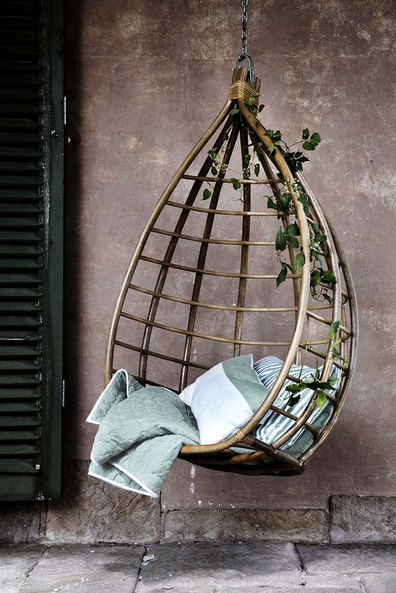 Cool Rattan Furniture Pieces For Indoors And Outdoors