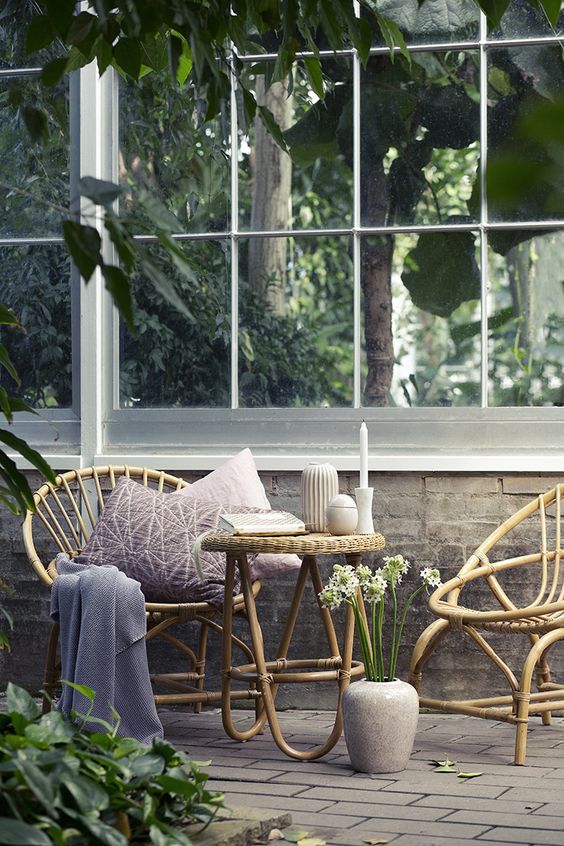 Cool Rattan Furniture Pieces For Indoors And Outdoors