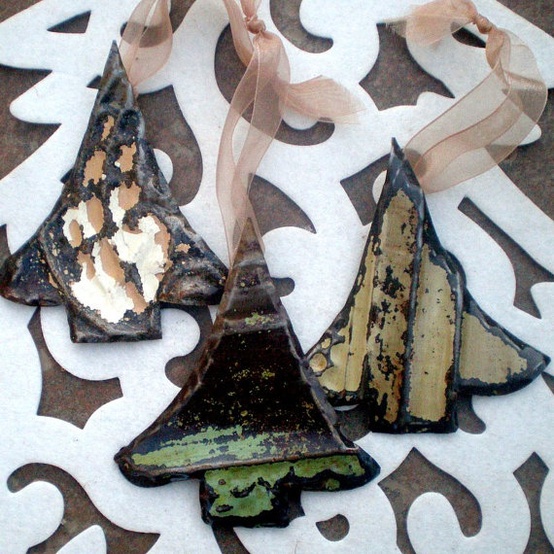 rustic and shabby chic Christmas ornaments made of bark and shaped as Christmas trees