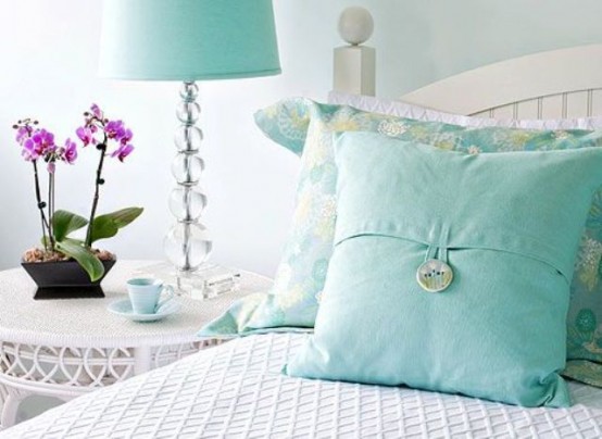 78 Cool Turquoise Home Décor Ideas Digsdigs - Turquoise Home Decor Items
