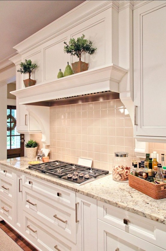 House & Home - 70 Kitchen Vent Hood Ideas For Your Next Reno