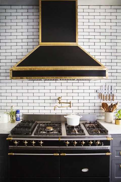 48 Cool Vent Hoods To Accentuate Your Kitchen Design